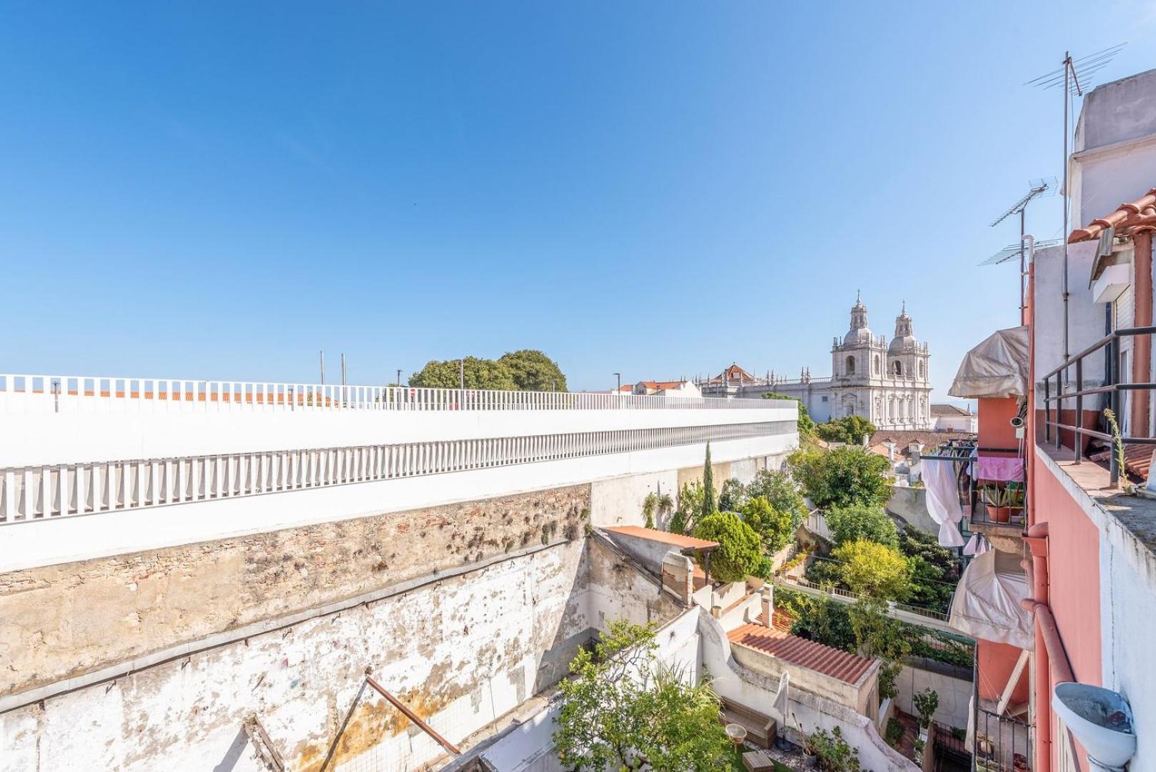 Guestready - Porta De Alfama, For Up To 6 Guests! Appartement Lissabon Buitenkant foto